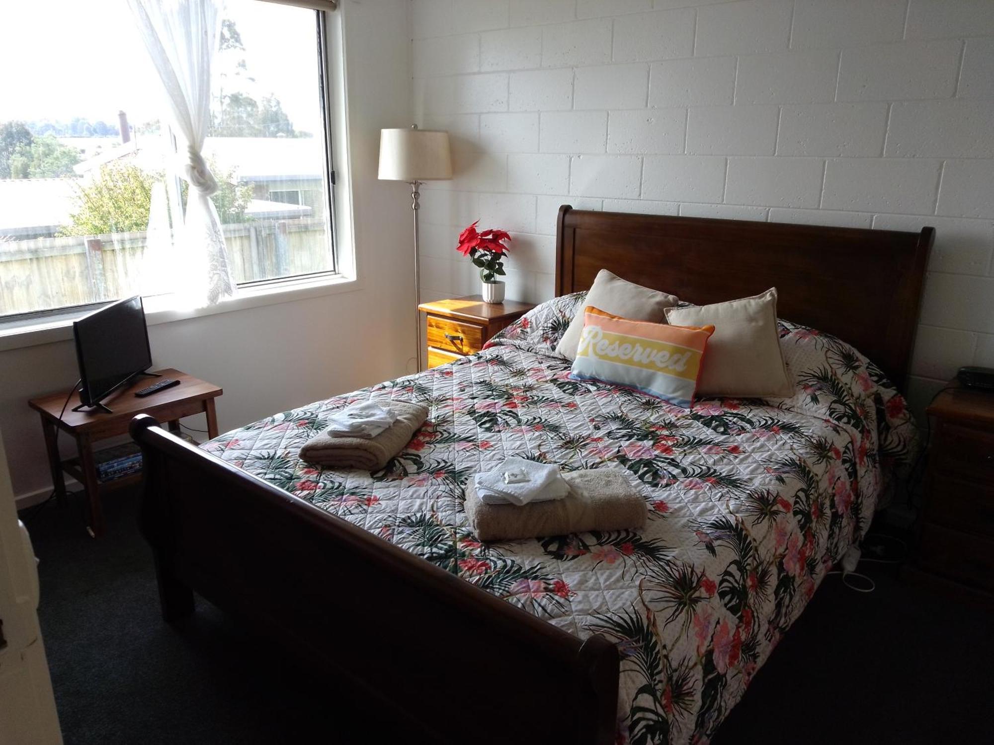 Waratah Waterfall Retreat Unit 1 Free Pay Tv In Two Rooms Free Wifi Exterior photo